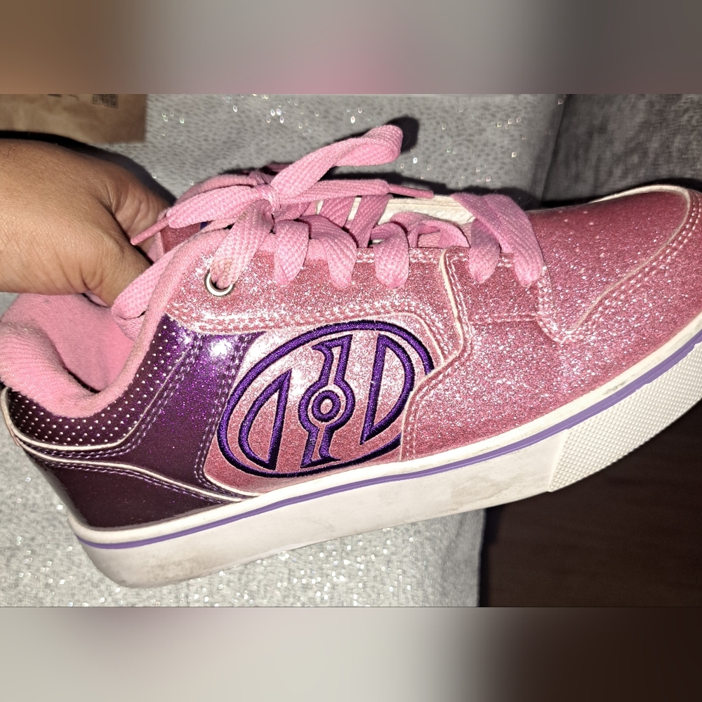 Heeleys pink and purple